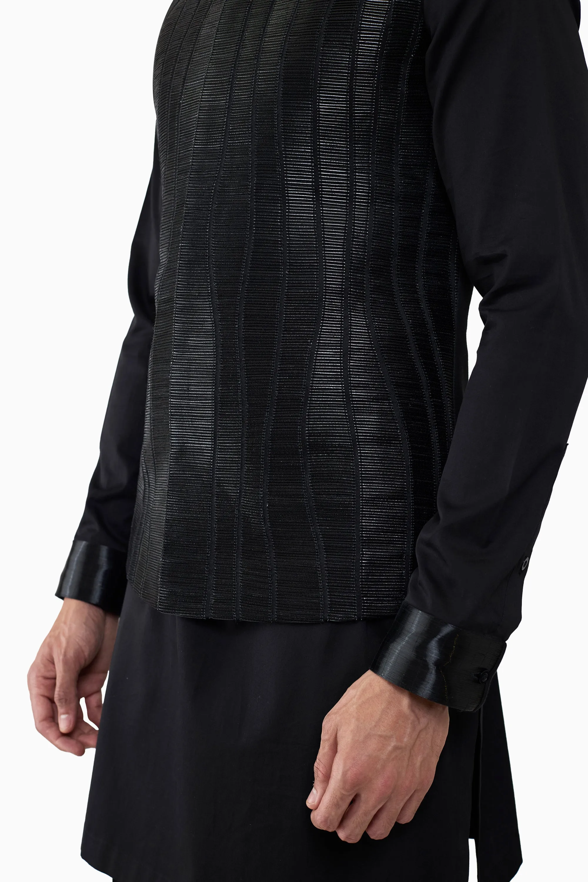 BLACK CORRUGATED NEHRU JACKET