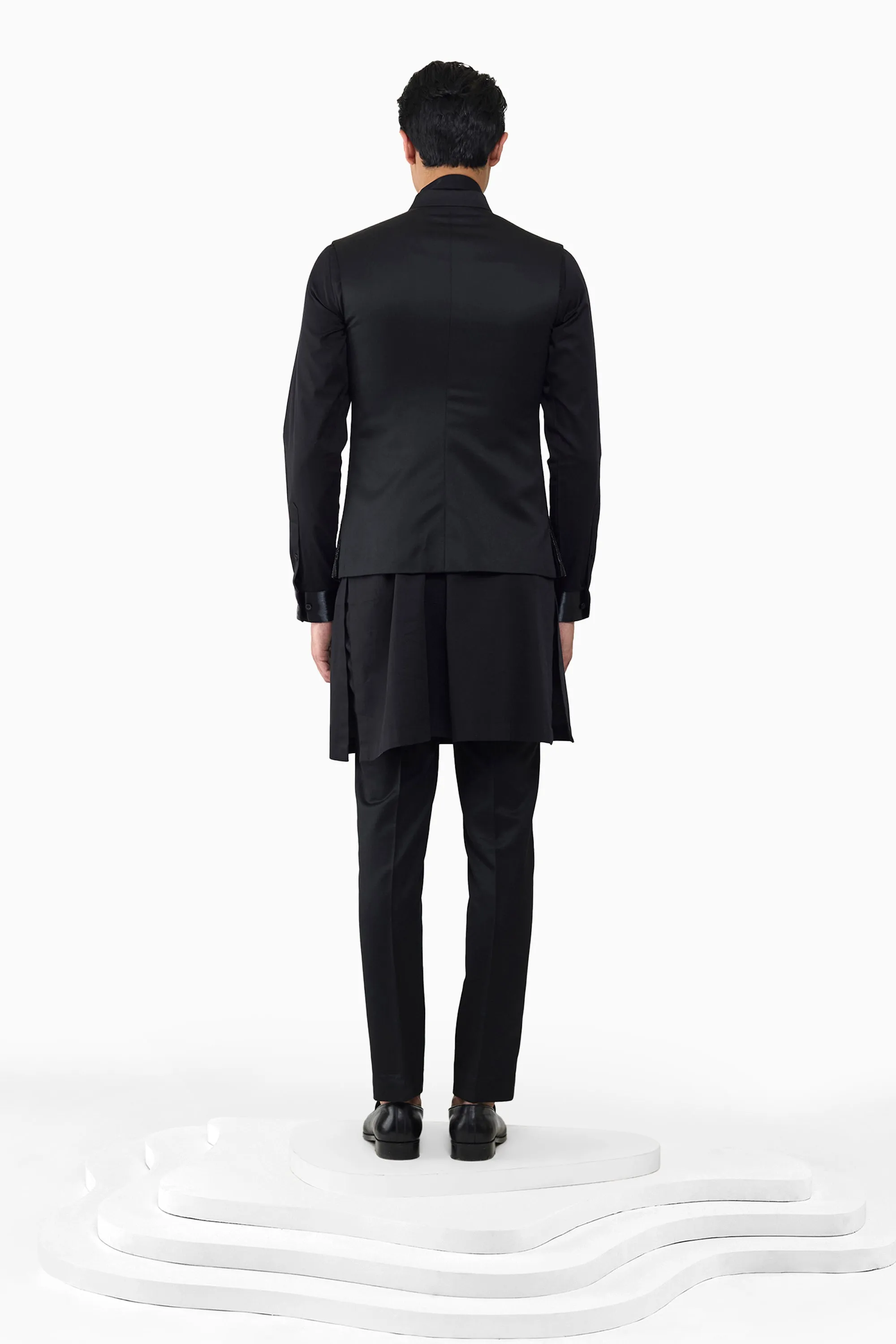 BLACK CORRUGATED NEHRU JACKET