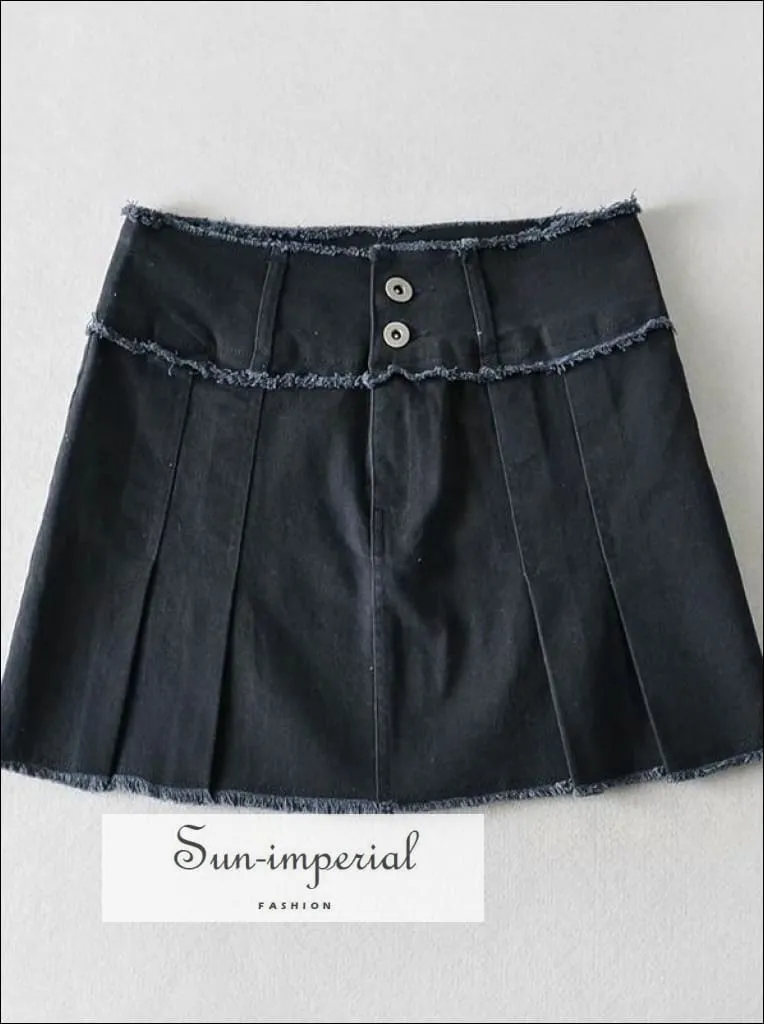 Black Low Rise Cargo Short Mini Skirt with Raw Seam detail
