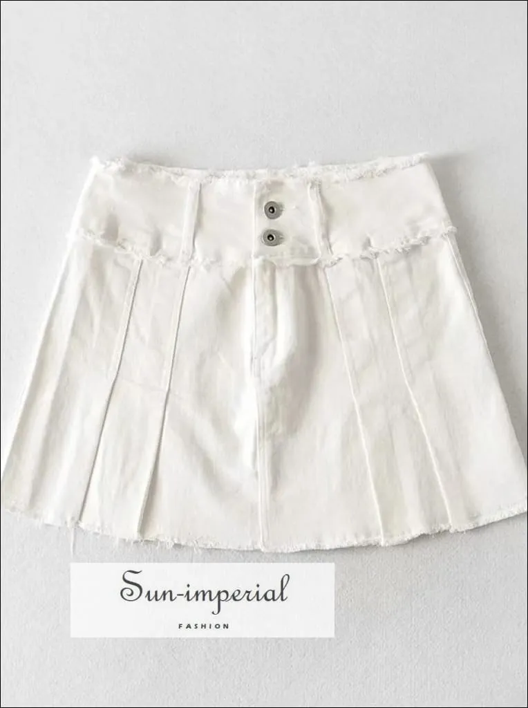 Black Low Rise Cargo Short Mini Skirt with Raw Seam detail