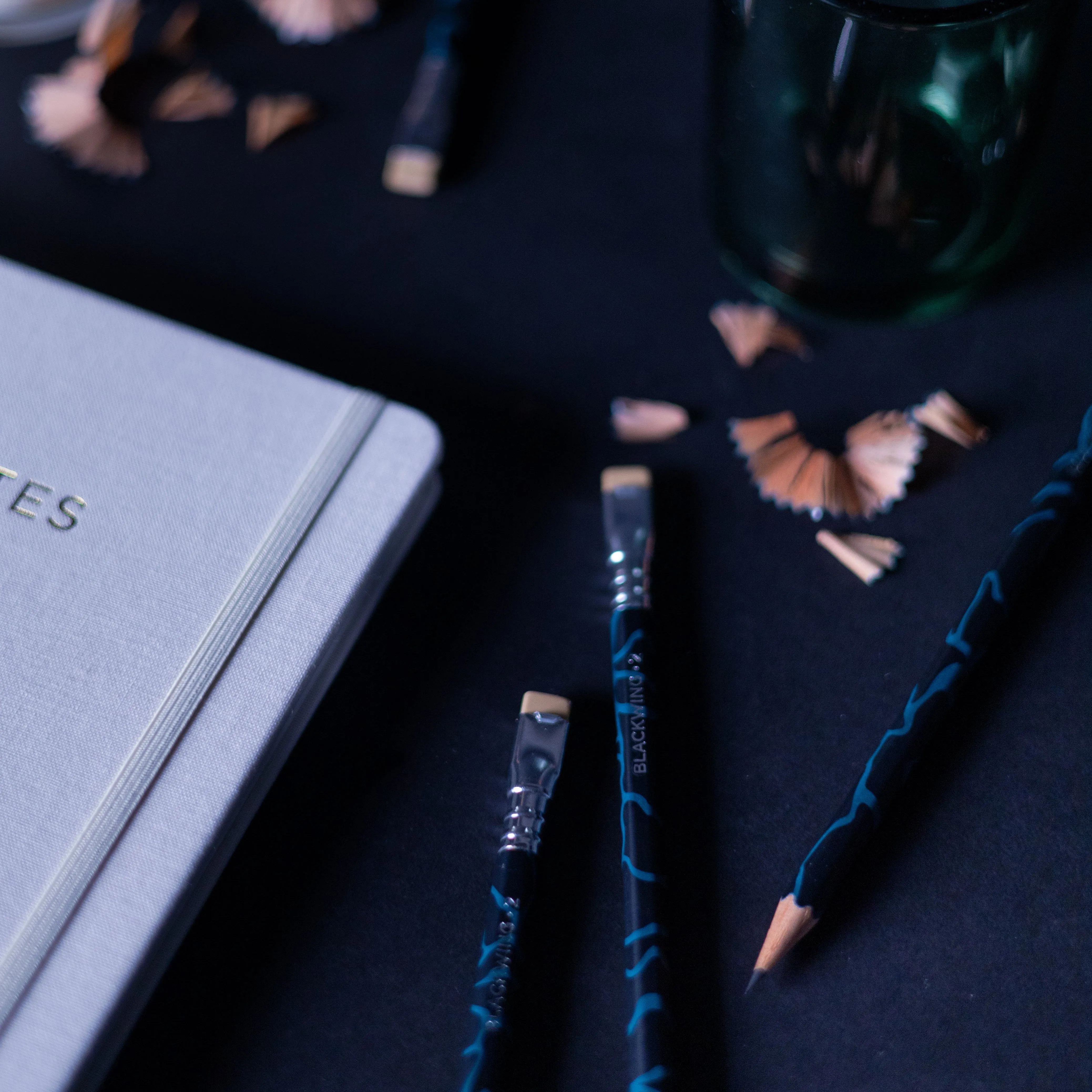 Blackwing Volume 2 - The Light & Dark Pencil (Set of 12)