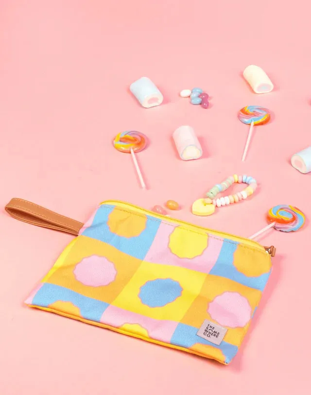 Essentials Pouch