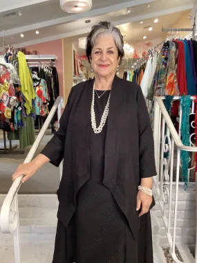 LONG SWIRL JACKET - BLACK
