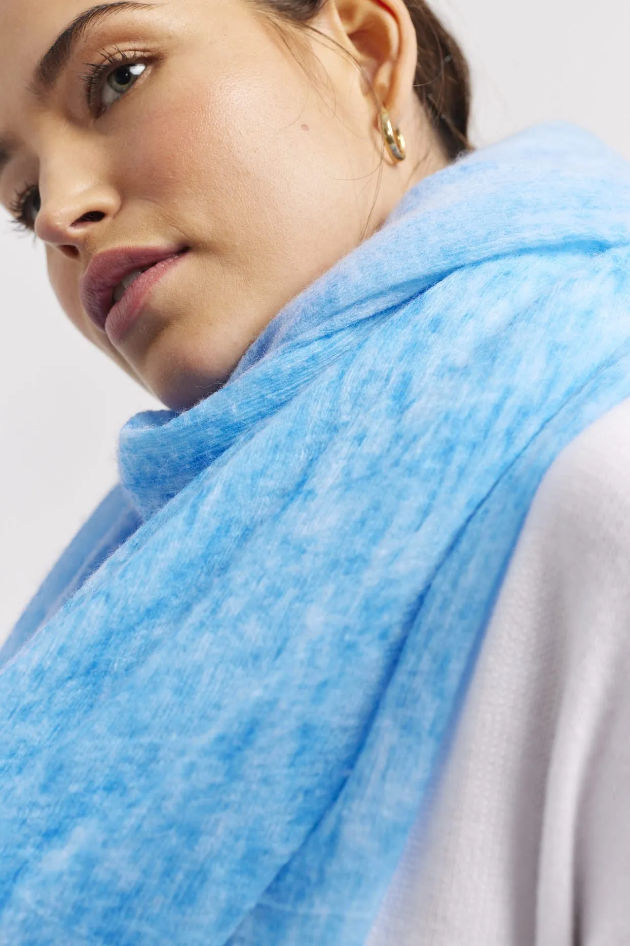 Louisa Wool Silk Scarf in Blue