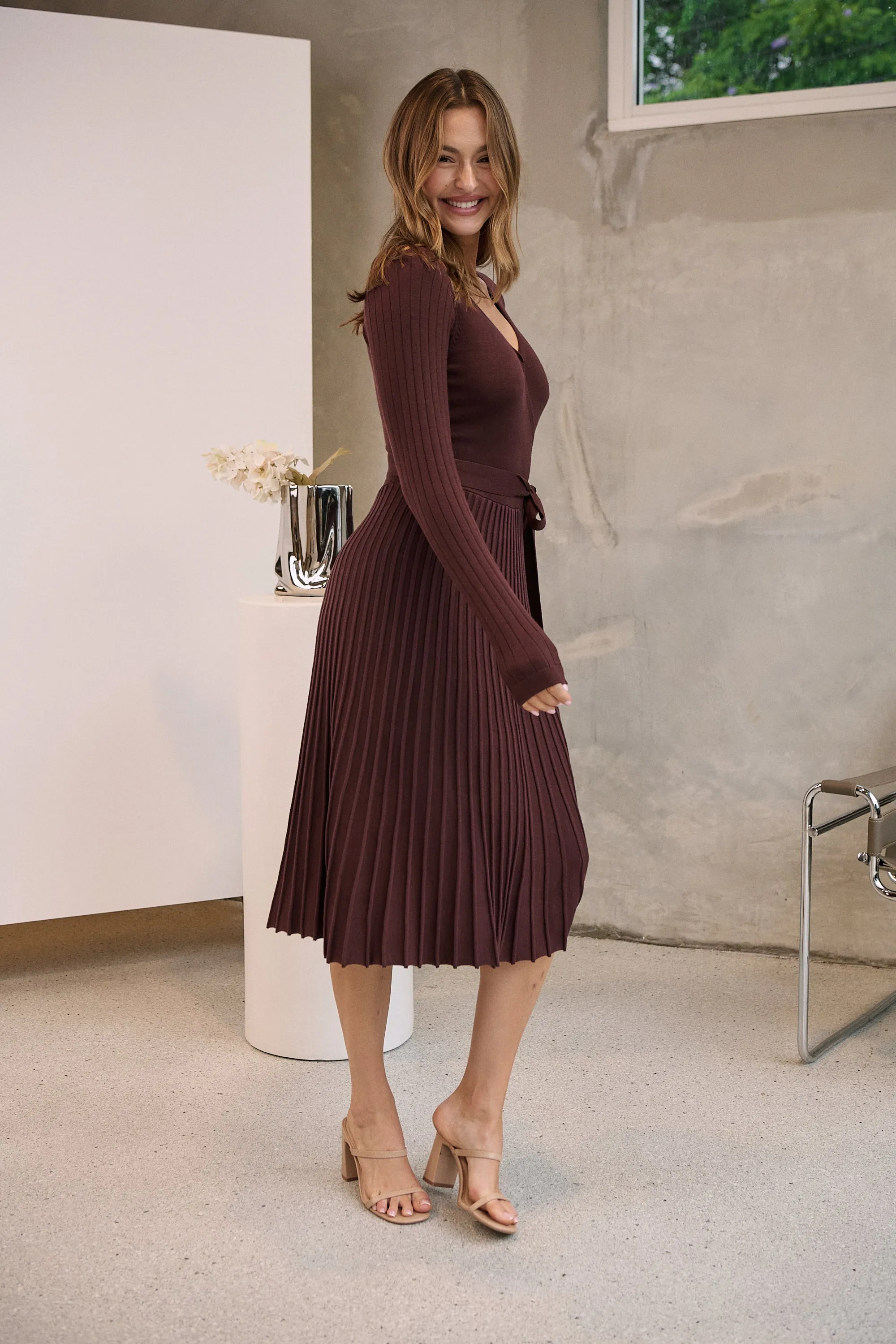 Parker Brown Long Sleeve Pleated Knit Midi Dress
