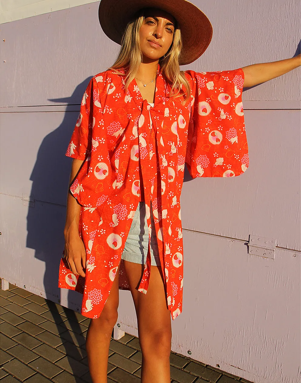 Short Kimono in Red