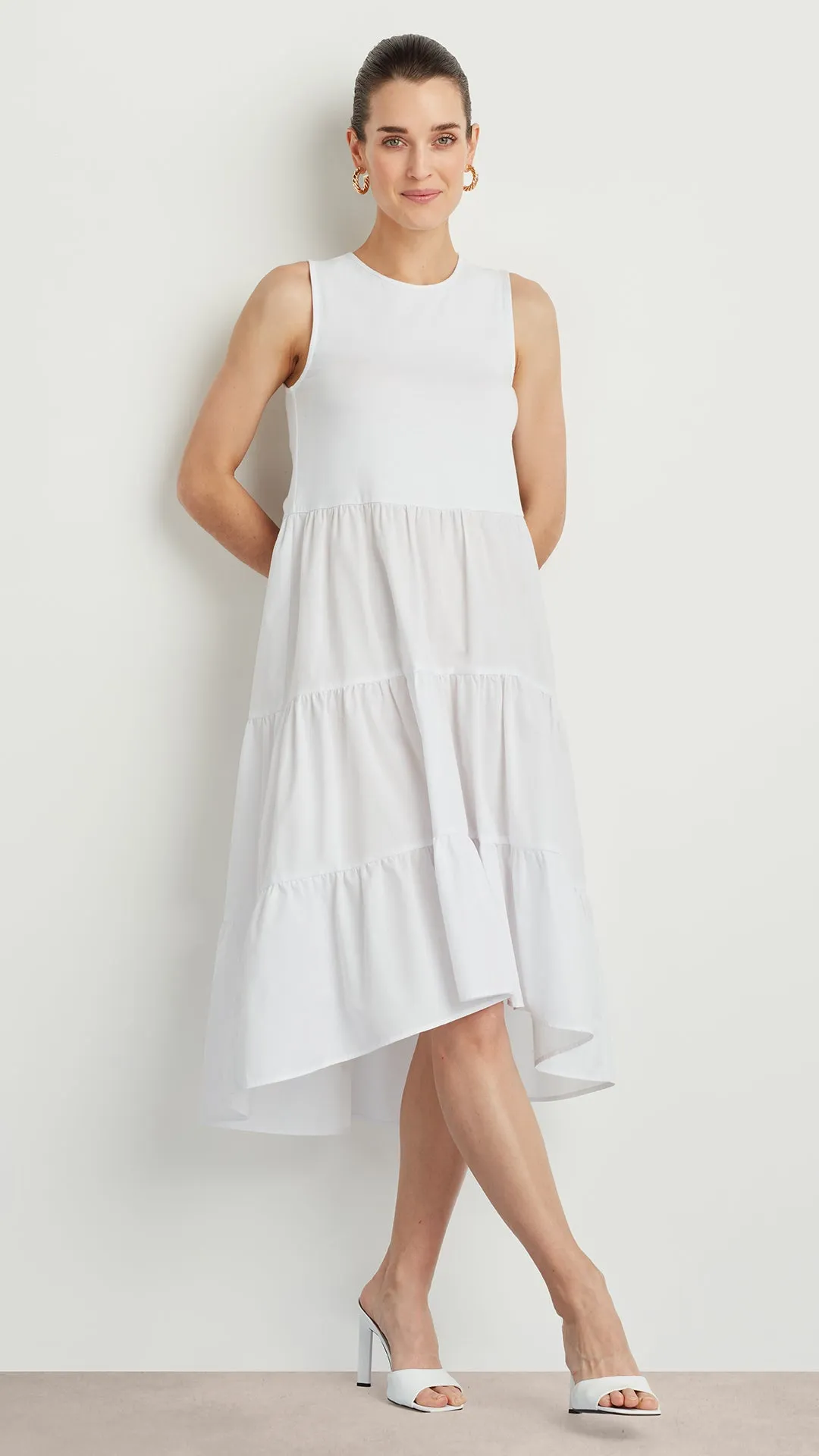 SLEEVELESS DRESS WITH TIERED SKIRT