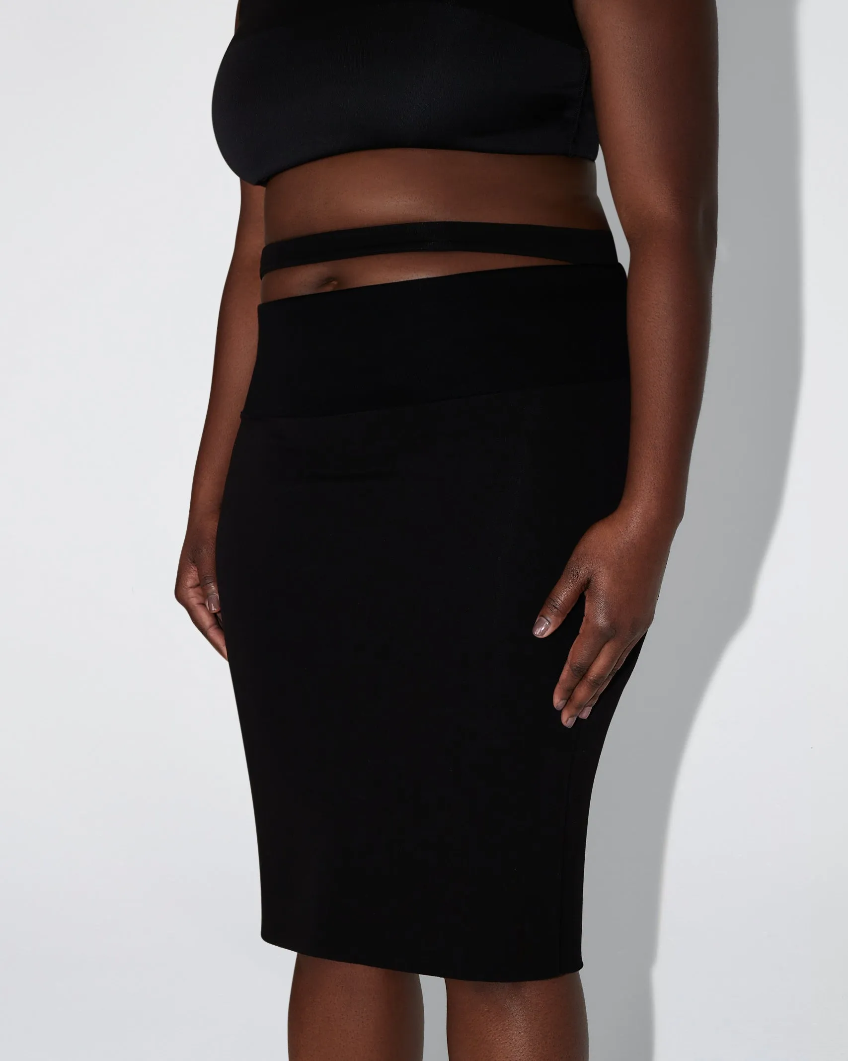 Sueded Stretch Cutout Skirt | Black