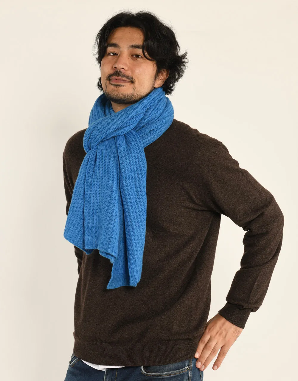 Thick Ribbed Cashmere Scarf in Azul