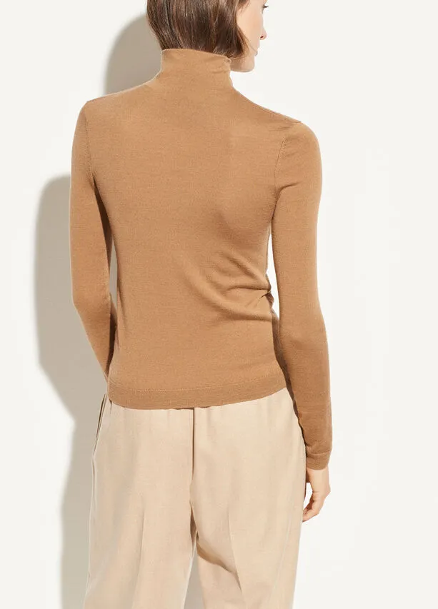 VINCE - Shrunken Turtleneck in Honeysuckle