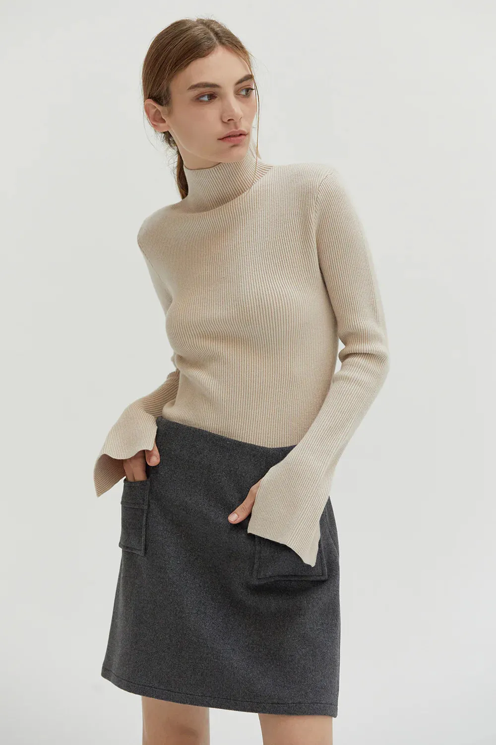 WRIST DETAIL TURTLENECK